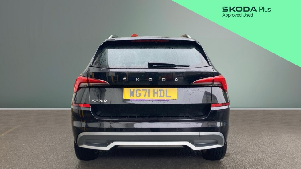 Skoda Kamiq 1.0 TSI 110 SE L 5dr DSG Petrol Hatchback - Image 8