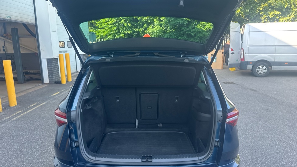 Skoda Karoq 1.0 TSI SE Drive 5dr Petrol Estate - Image 20