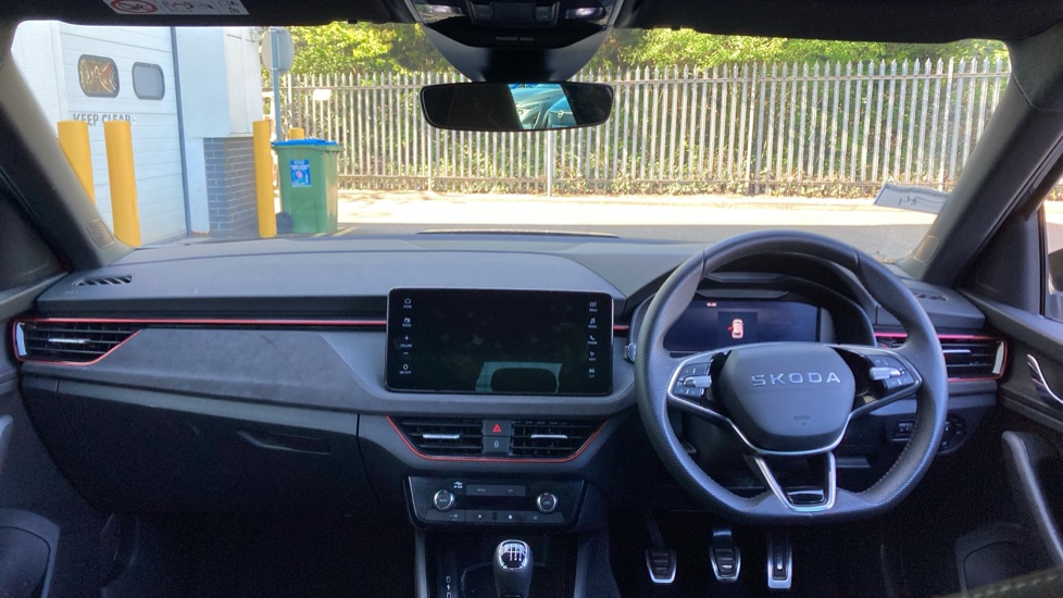 Skoda Kamiq 1.0 TSI Design Edition 5dr Petrol Hatchback - Image 9