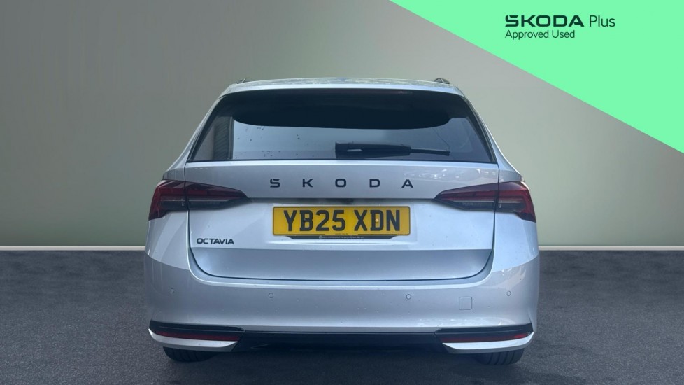 Skoda Octavia 2.0 TDI 150 Sportline 5dr DSG Diesel Estate - Image 8