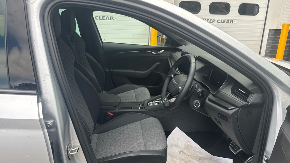 Skoda Octavia 2.0 TDI 150 Sportline 5dr DSG Diesel Estate - Image 15