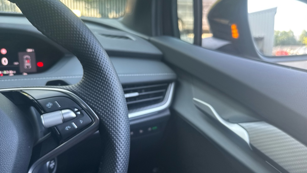 Skoda Elroq 150kW 60 SportLine 63kWh 5dr Auto Electric Estate - Image 18