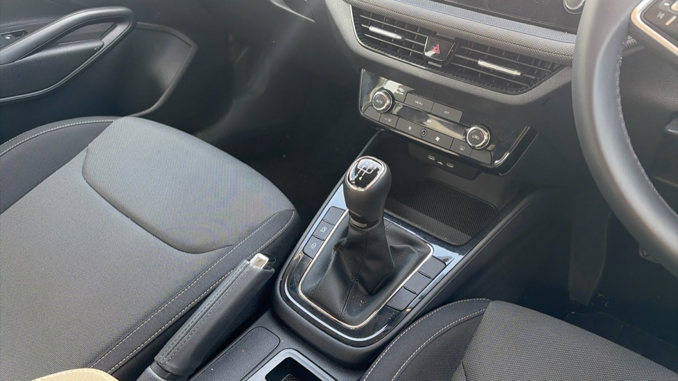 Skoda Fabia 1.0 MPI 80 SE Edition 5dr Petrol Hatchback - Image 14