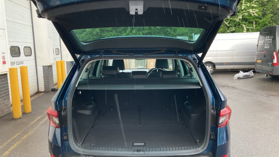 Skoda Kodiaq 1.4 TSI 150 SE L 4x4 5dr DSG [7 Seat] Petrol Estate - Image 16
