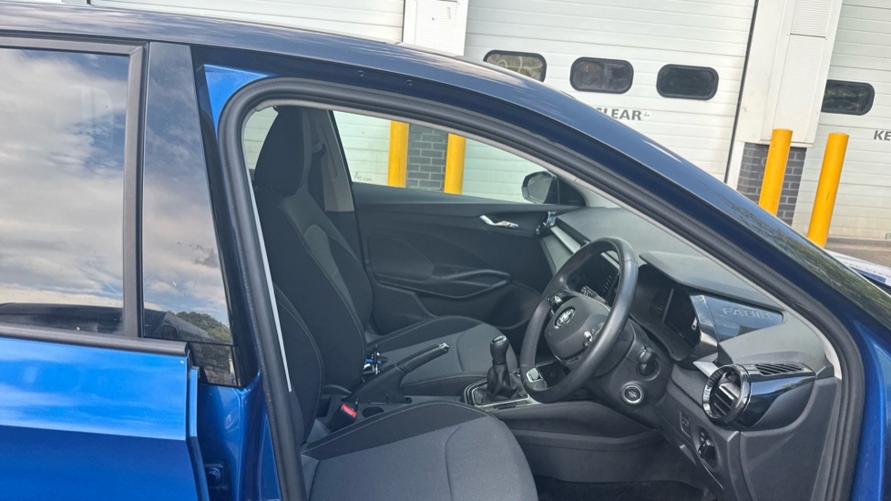 Skoda Fabia 1.0 MPI 80 Colour Edition 5dr Petrol Hatchback - Image 15