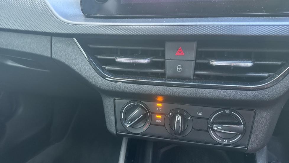 Skoda Scala 1.0 TSI 110 SE 5dr DSG Petrol Hatchback - Image 23