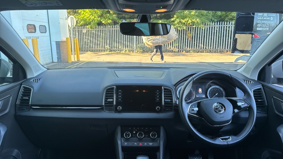 Skoda Karoq 1.5 TSI SE L 5dr DSG Petrol Estate - Image 9