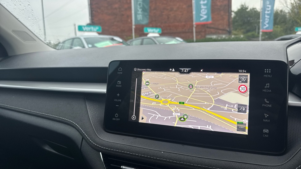 Skoda Fabia 1.0 TSI 116 SE L 5dr Petrol Hatchback - Image 27