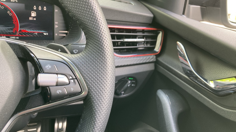 Skoda Scala 1.0 TSI 116 Monte Carlo Edition 5dr DSG Petrol Hatchback - Image 23
