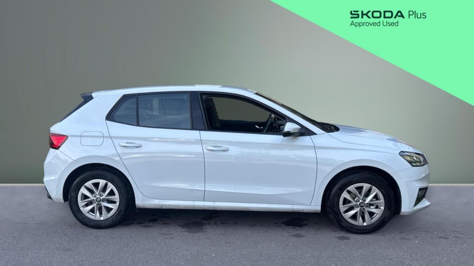 Skoda Fabia 1.0 MPI 80 SE Edition 5dr Petrol Hatchback - Image 4