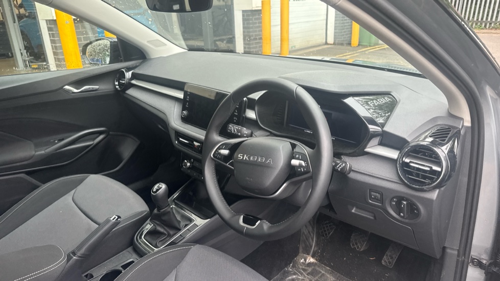 Skoda Fabia 1.0 TSI Design Edition 5dr Petrol Hatchback - Image 6