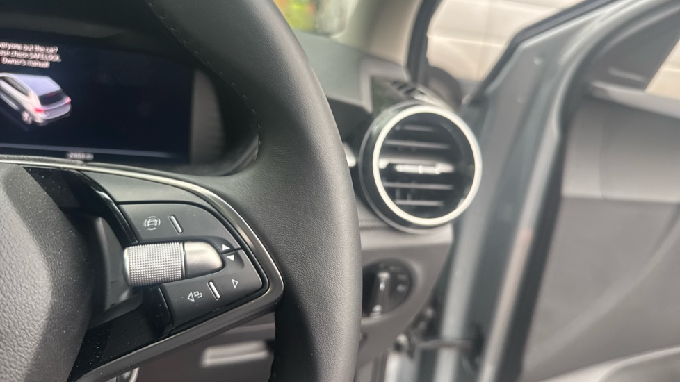 Skoda Fabia 1.0 TSI Design Edition 5dr Petrol Hatchback - Image 18