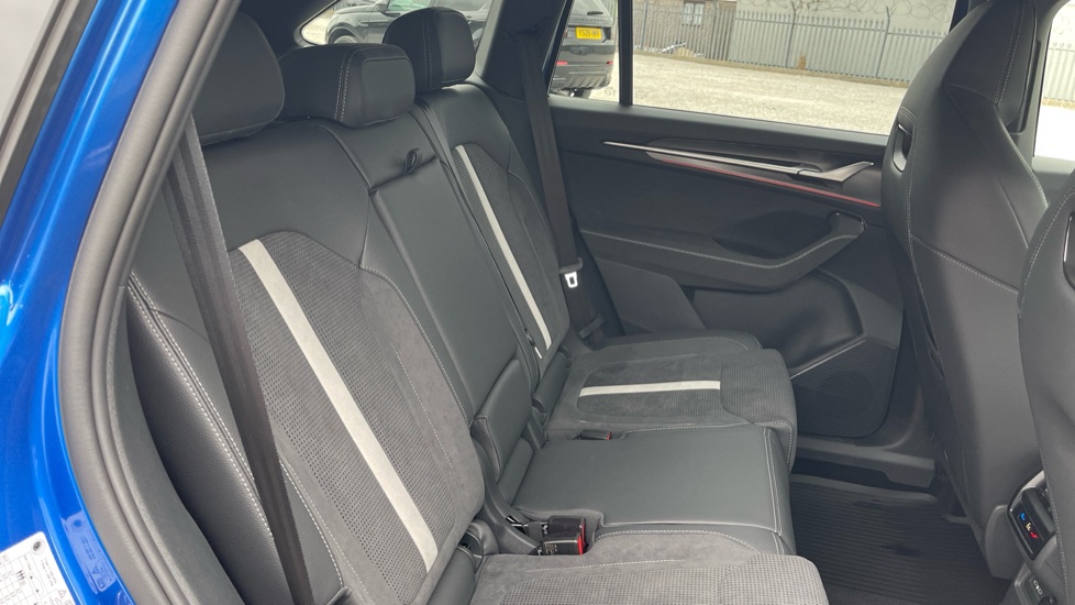 Skoda Kodiaq 1.5 TSI iV 204 SportLine 5dr DSG Estate - Image 16