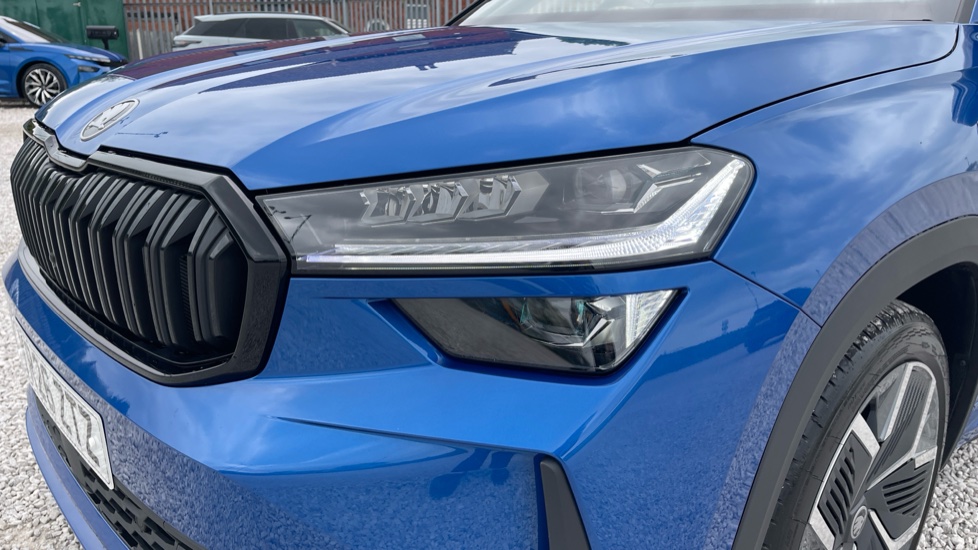 Skoda Kodiaq 1.5 TSI iV 204 SportLine 5dr DSG Estate - Image 27