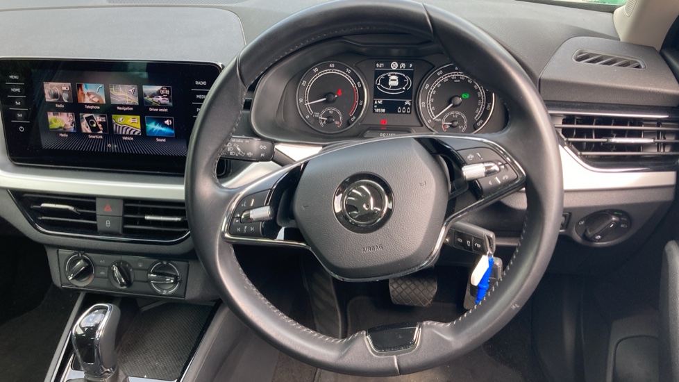 Skoda Kamiq 1.5 TSI SE Drive 5dr DSG Petrol Hatchback - Image 10