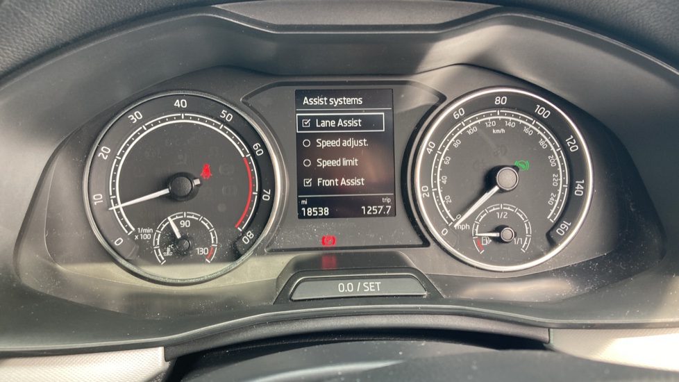 Skoda Kamiq 1.5 TSI SE Drive 5dr DSG Petrol Hatchback - Image 21