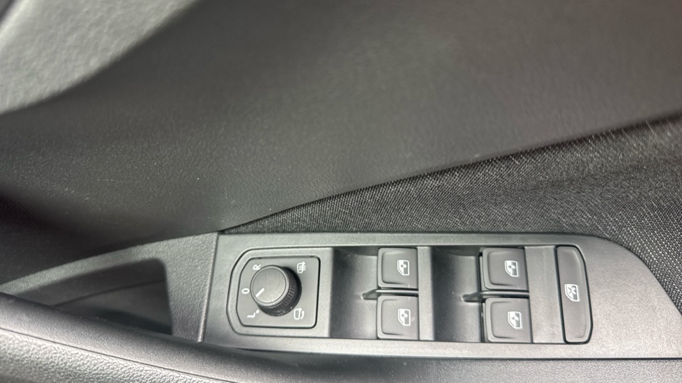 Skoda Scala 1.5 TSI SE L Edition 5dr DSG Petrol Hatchback - Image 23