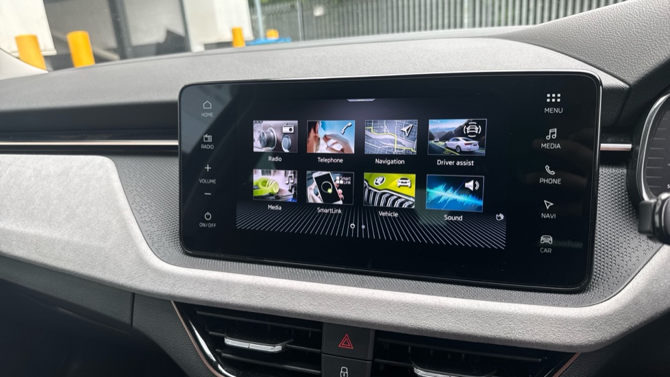 Skoda Scala 1.5 TSI SE L Edition 5dr DSG Petrol Hatchback - Image 28