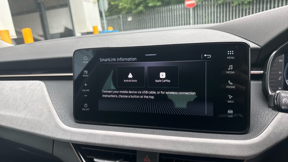 Skoda Scala 1.5 TSI SE L Edition 5dr DSG Petrol Hatchback - Image 32
