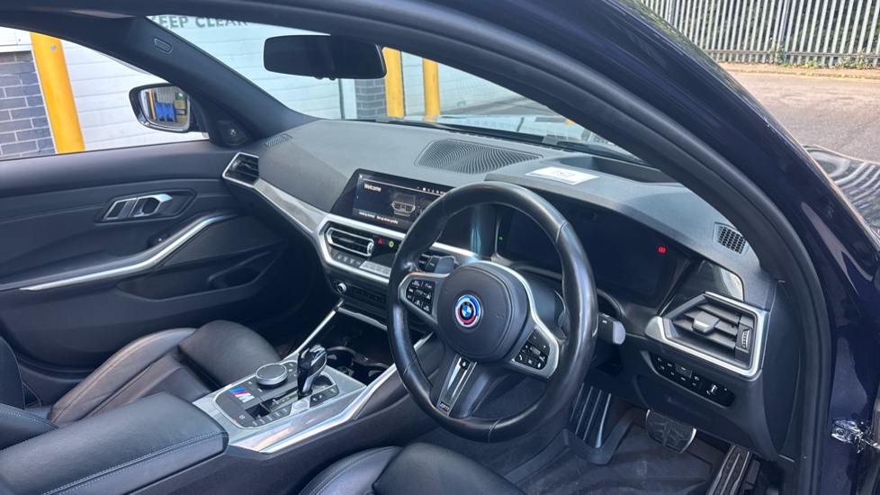 BMW 3 Series 330e M Sport Plus Edition 4dr Auto Saloon - Image 6
