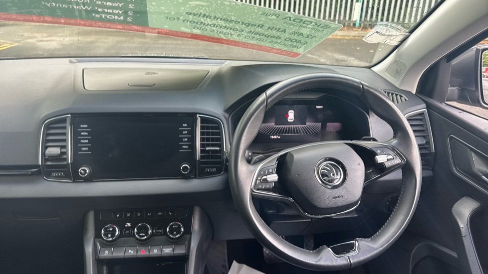Skoda Karoq 1.5 TSI SE L 5dr DSG Petrol Estate - Image 10