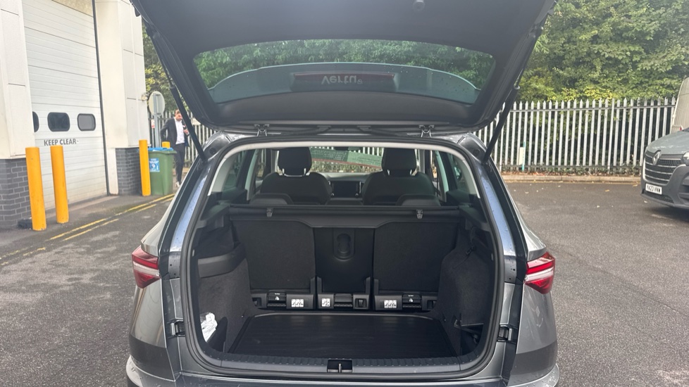 Skoda Karoq 1.5 TSI SE L 5dr DSG Petrol Estate - Image 20