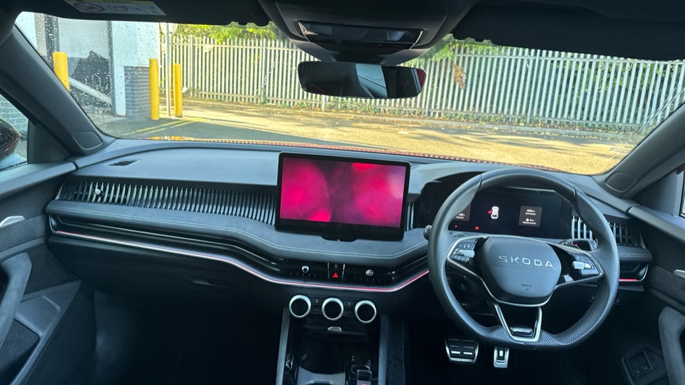 Skoda Superb 1.5 TSI iV Sportline 5dr DSG Estate - Image 9
