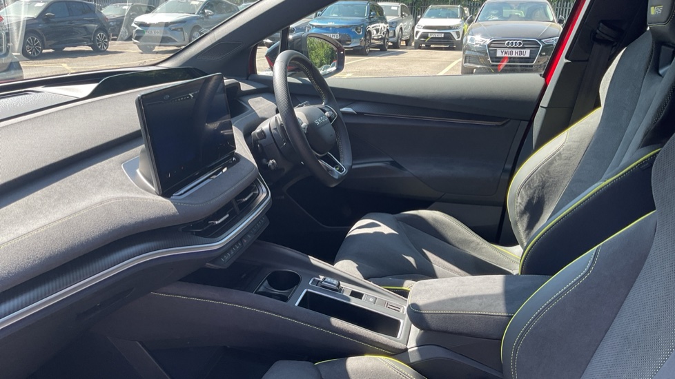 Skoda Elroq 250kW vRS 84kWh 4x4 5dr Auto Electric Estate - Image 2