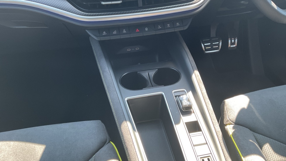 Skoda Elroq 250kW vRS 84kWh 4x4 5dr Auto Electric Estate - Image 14