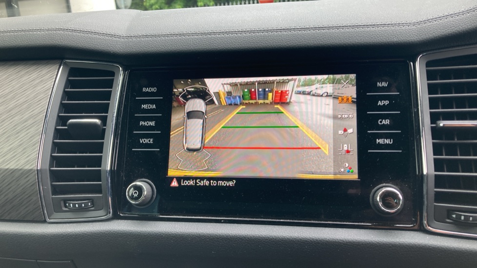 Skoda Kodiaq 1.5 TSI SE L Executive 5dr [7 Seat] Petrol Estate - Image 26