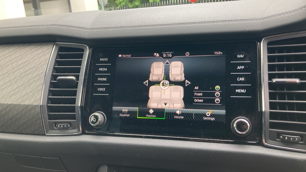Skoda Kodiaq 1.5 TSI SE L Executive 5dr [7 Seat] Petrol Estate - Image 33