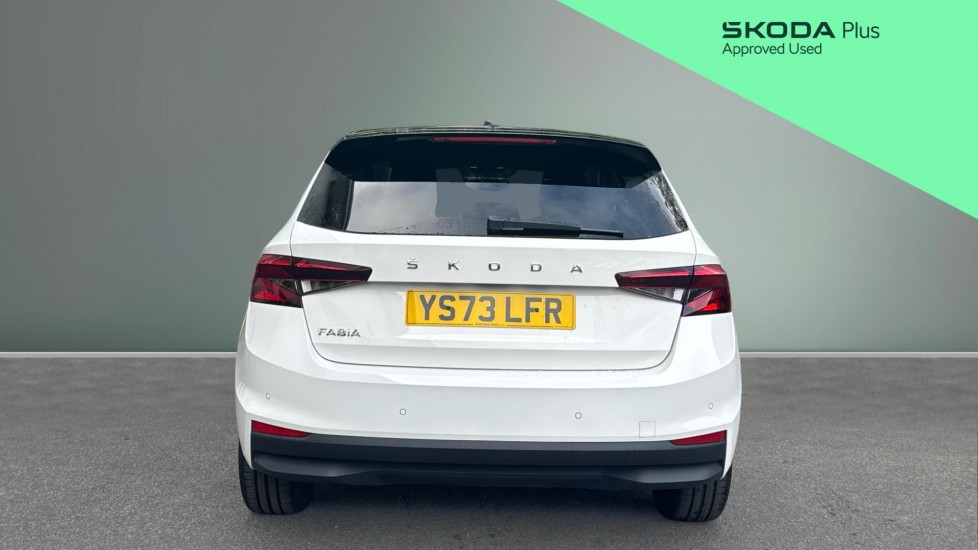 Skoda Fabia 1.0 TSI Colour Edition 5dr Petrol Hatchback - Image 8