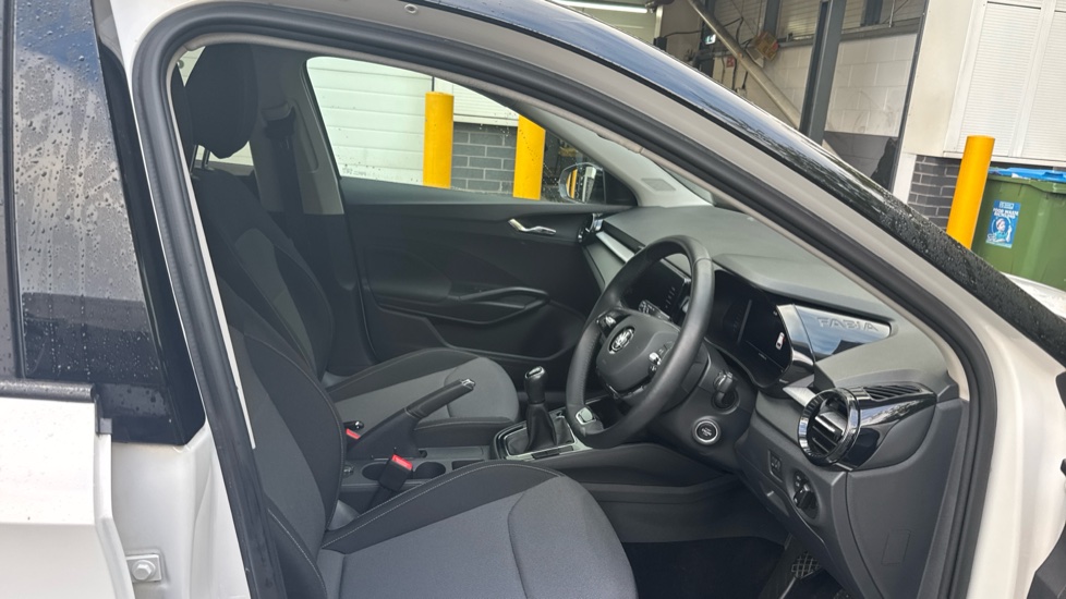 Skoda Fabia 1.0 TSI Colour Edition 5dr Petrol Hatchback - Image 15