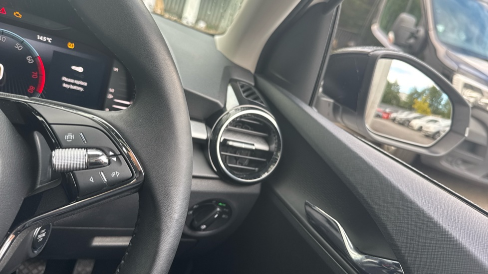 Skoda Fabia 1.0 TSI Colour Edition 5dr Petrol Hatchback - Image 22