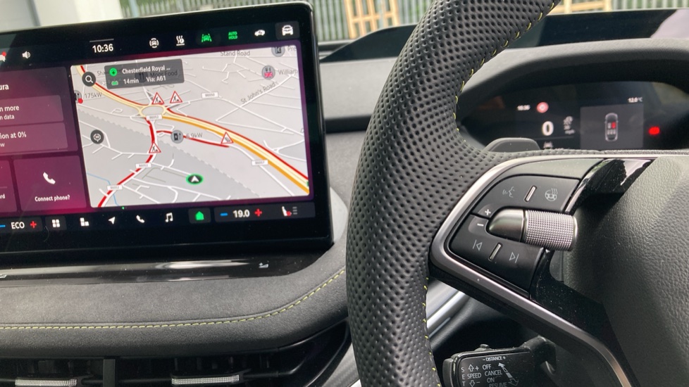 Skoda Enyaq 250kW vRS 84kWh 4x4 5dr Auto Electric - Image 17