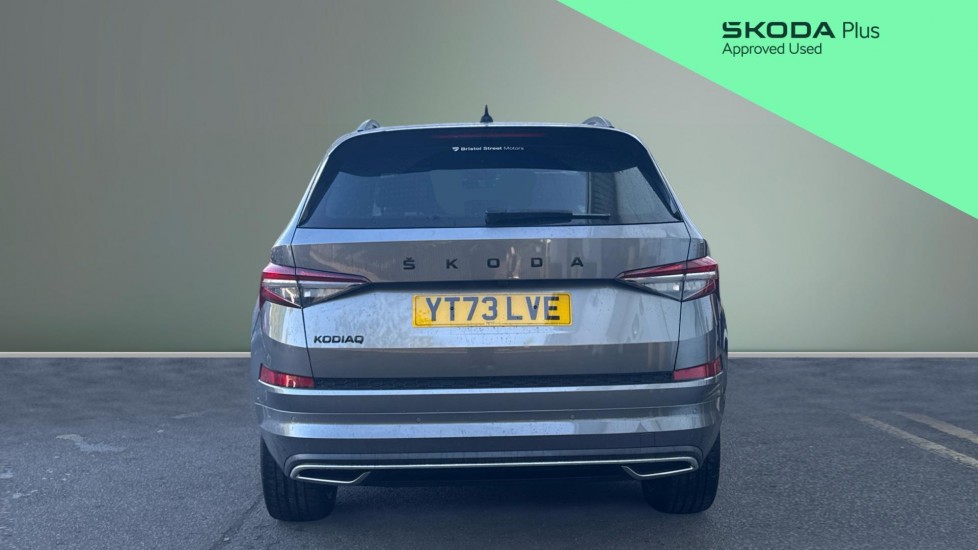 Skoda Kodiaq 1.5 TSI Sport Line 5dr DSG [7 Seat] Petrol Estate - Image 8