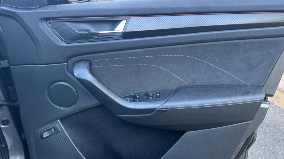 Skoda Kodiaq 1.5 TSI Sport Line 5dr DSG [7 Seat] Petrol Estate - Image 19