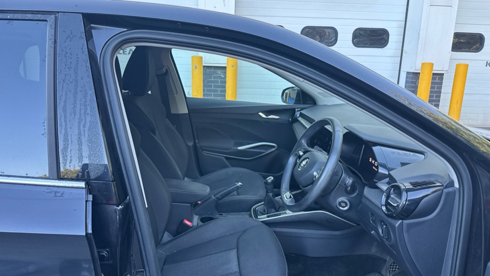 Skoda Fabia 1.0 TSI 116 SE L 5dr Petrol Hatchback - Image 15