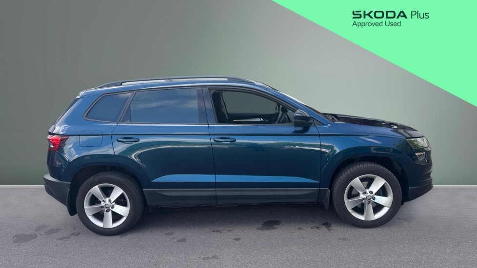 Skoda Karoq 1.0 TSI SE 5dr Petrol Estate - Image 4