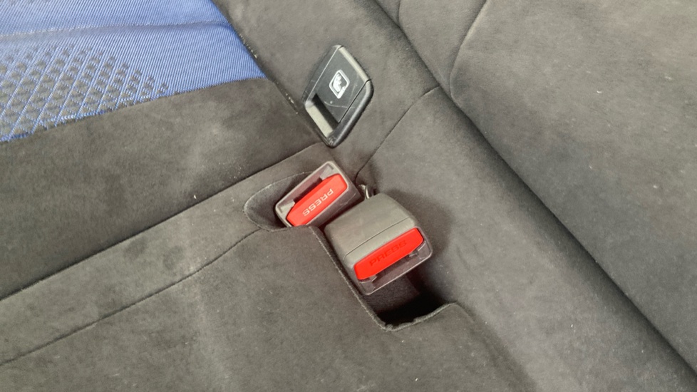 BMW 1 Series M135i xDrive 5dr Step Auto Petrol Hatchback - Image 17