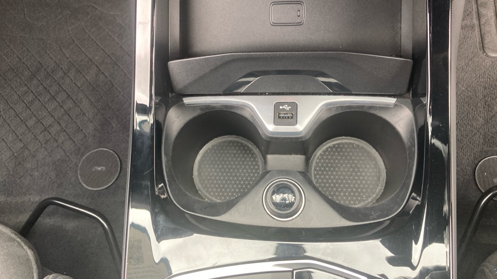 BMW 1 Series M135i xDrive 5dr Step Auto Petrol Hatchback - Image 32