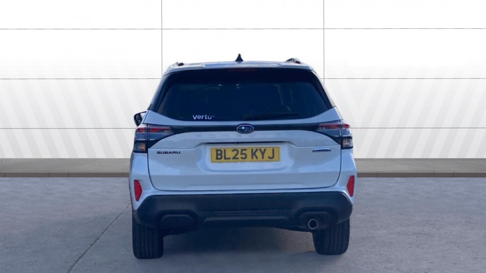 Subaru Forester 2.0i e-Boxer Touring 5dr Lineartronic Hybrid Estate - Image 6