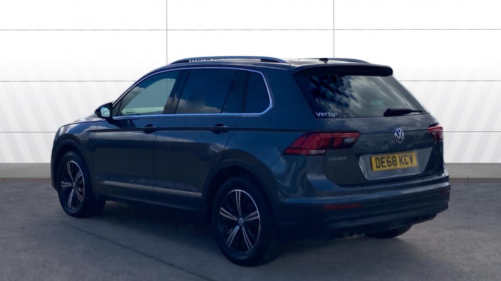 Volkswagen Tiguan 2.0 TDi 150 SE Nav 5dr Diesel Estate - Image 2
