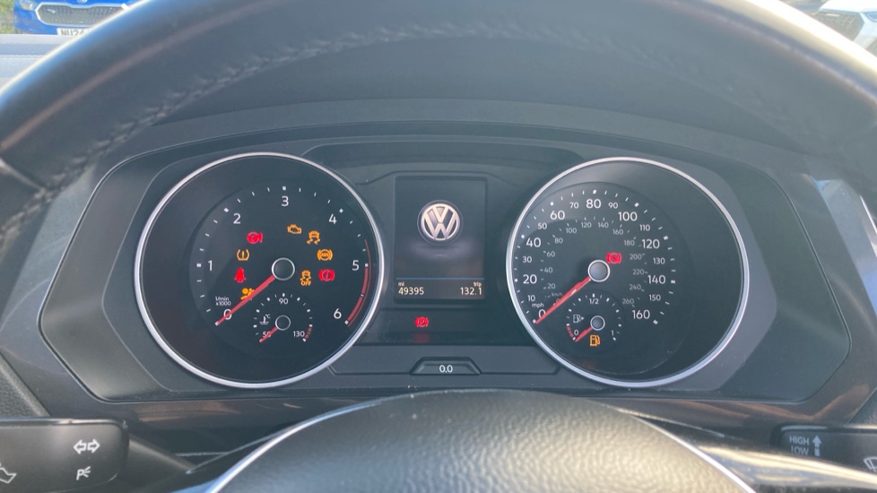 Volkswagen Tiguan 2.0 TDi 150 SE Nav 5dr Diesel Estate - Image 18