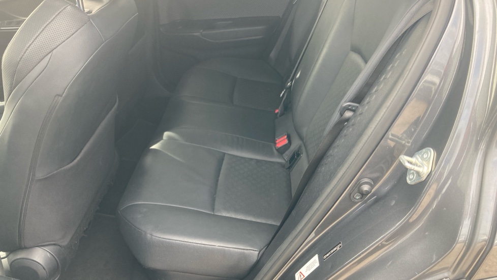 Toyota C-HR 1.8 Hybrid Excel 5dr CVT Hybrid Hatchback - Image 16
