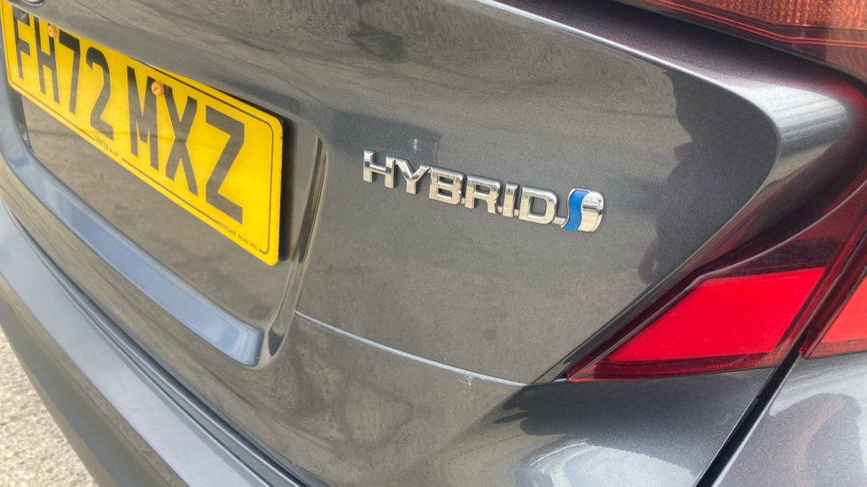 Toyota C-HR 1.8 Hybrid Excel 5dr CVT Hybrid Hatchback - Image 39