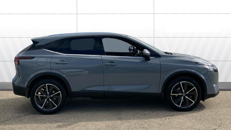 Nissan Qashqai 1.3 DiG-T MH Tekna 5dr Petrol Hatchback - Image 5