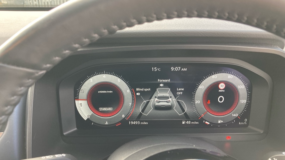 Nissan Qashqai 1.3 DiG-T MH Tekna 5dr Petrol Hatchback - Image 18