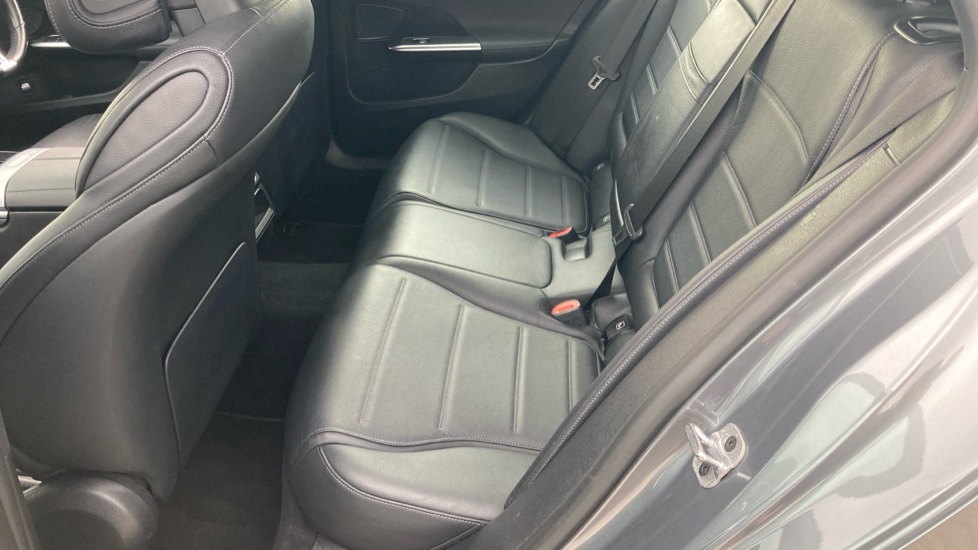 Mercedes-Benz C-Class C220d Sport 5dr 9G-Tronic Diesel Estate - Image 16
