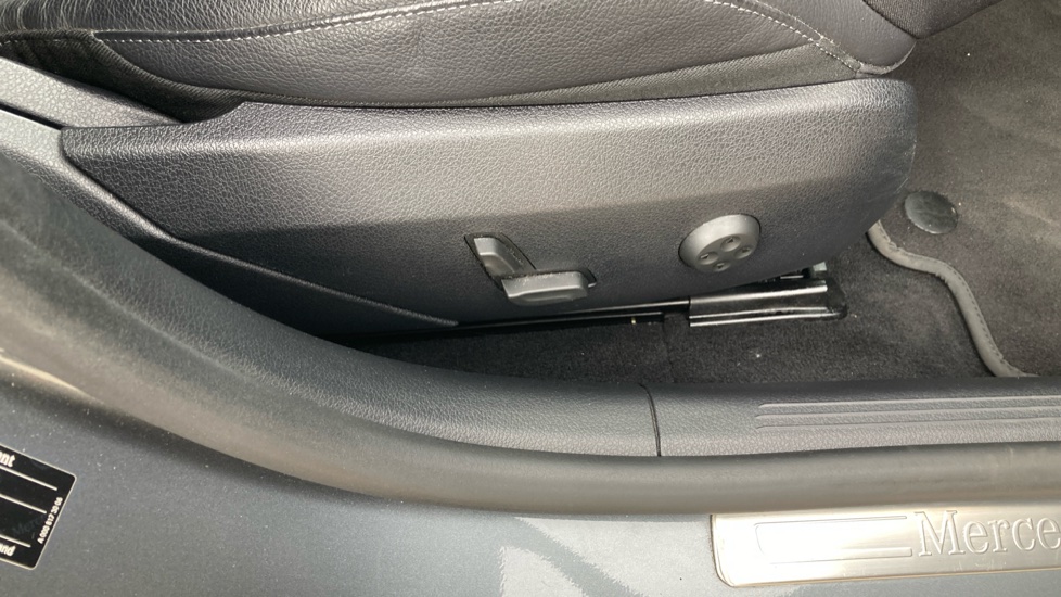 Mercedes-Benz C-Class C220d Sport 5dr 9G-Tronic Diesel Estate - Image 25